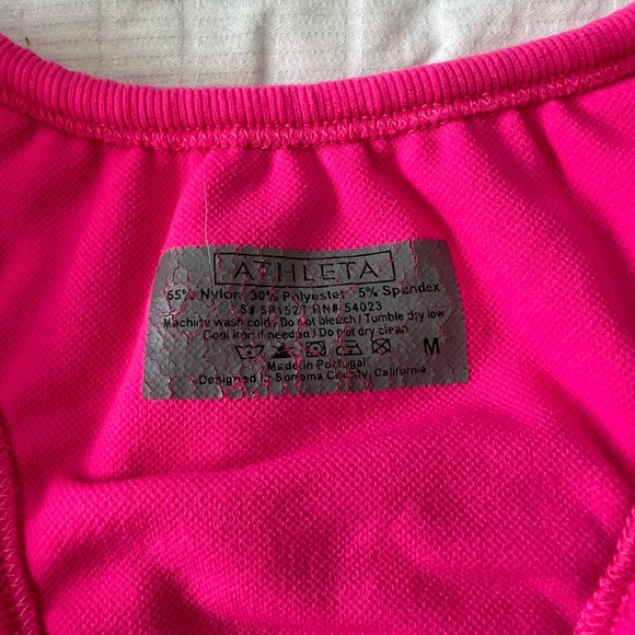 Athleta work out tops - Picture 3 of 4
